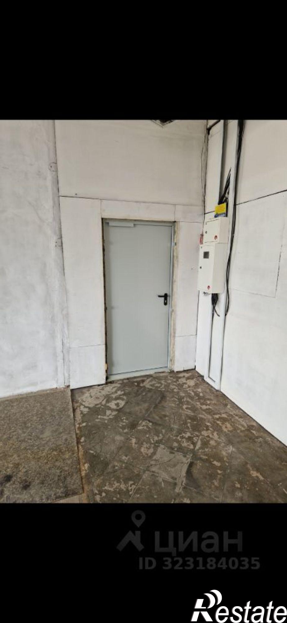 Купить помещение свободного назначения за 11 700 000 рублей на Коммунарский пер, 27