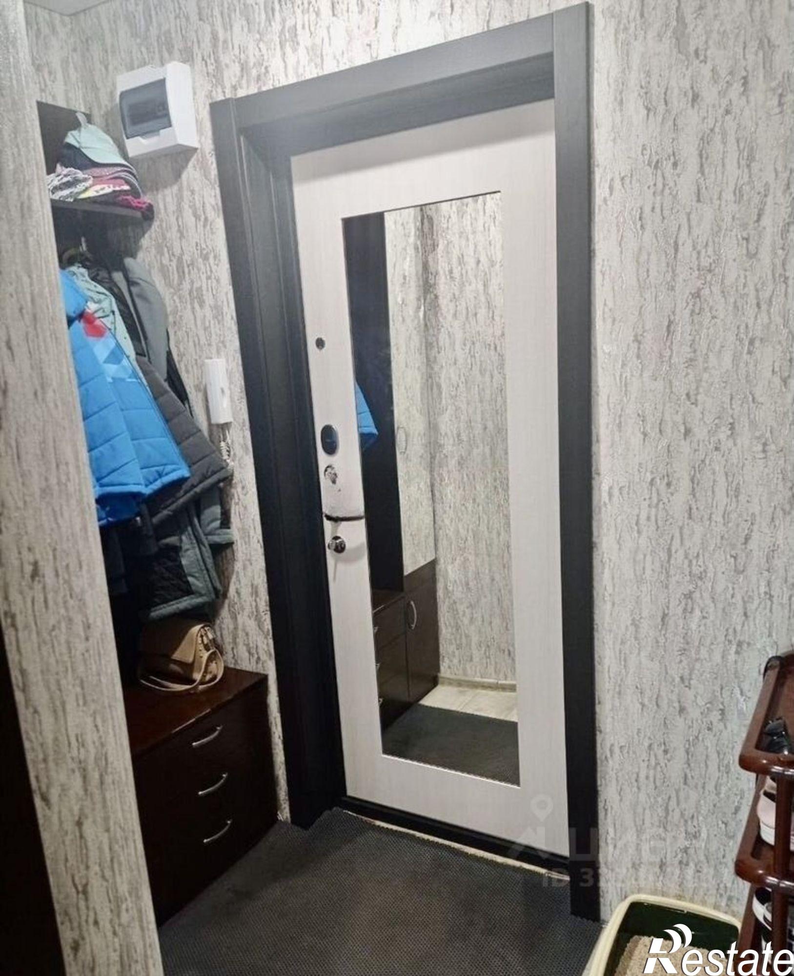 Купить квартиру за 3 300 000 рублей на Приречная улица, 2/1