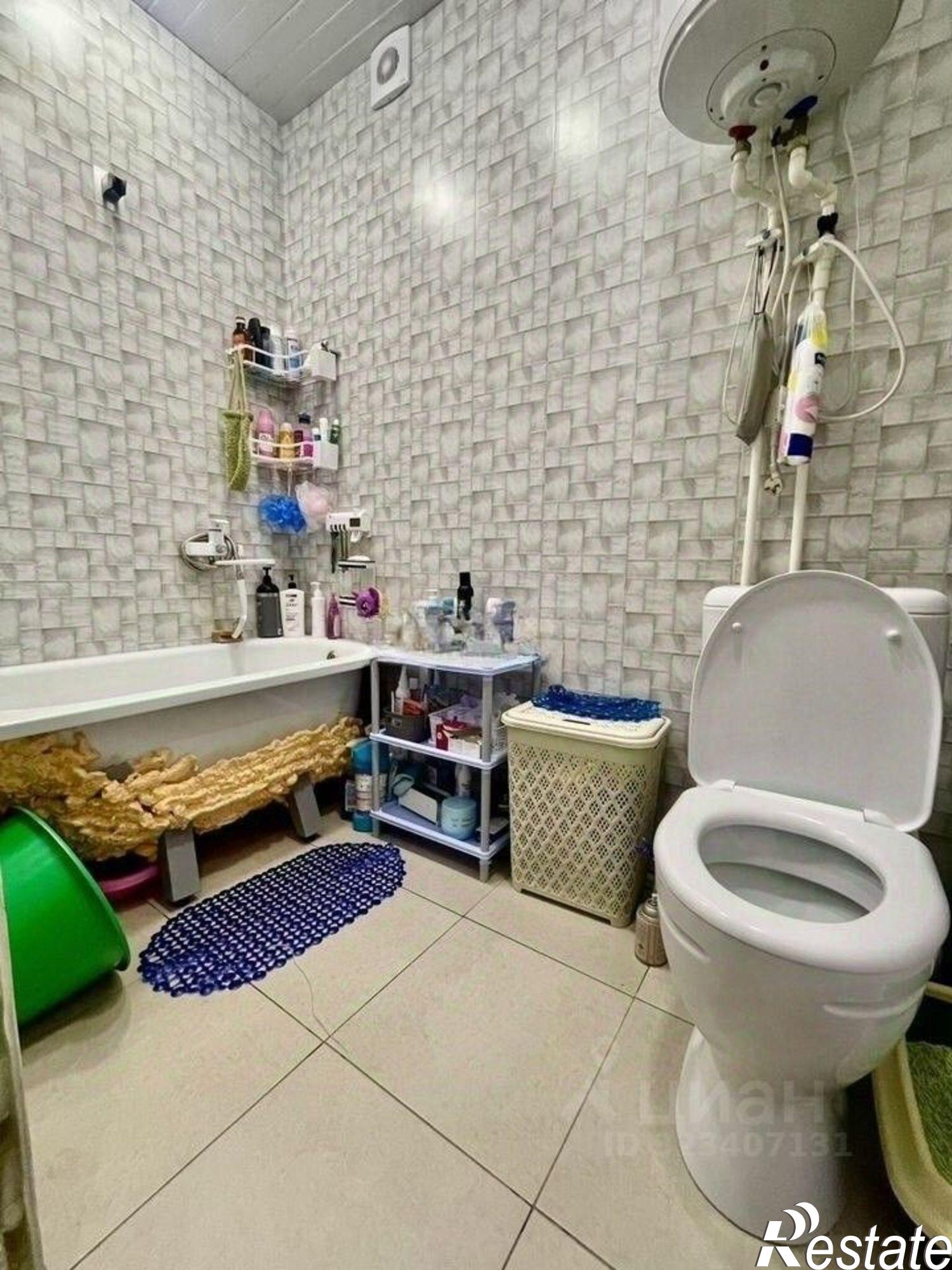 Купить квартиру за 3 300 000 рублей на Приречная улица, 2/1