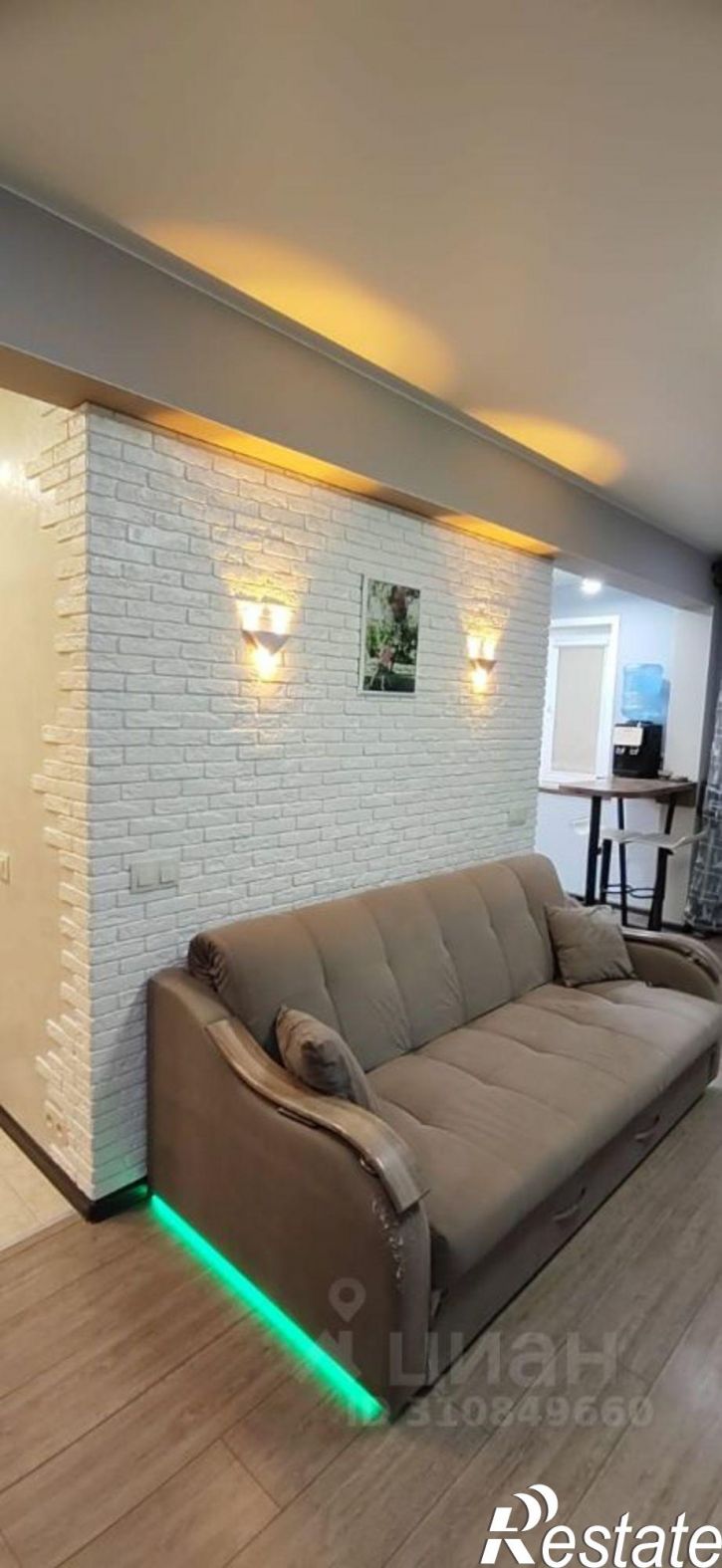 2-комн квартира ул имени Героя Советского Союза Васильева, 37,  д. 37