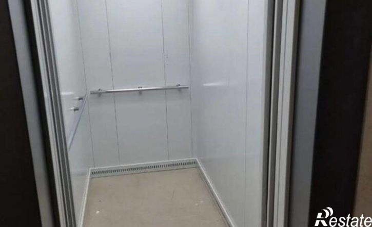 1-комн квартира улица Михаила Митрофанова, 2/2