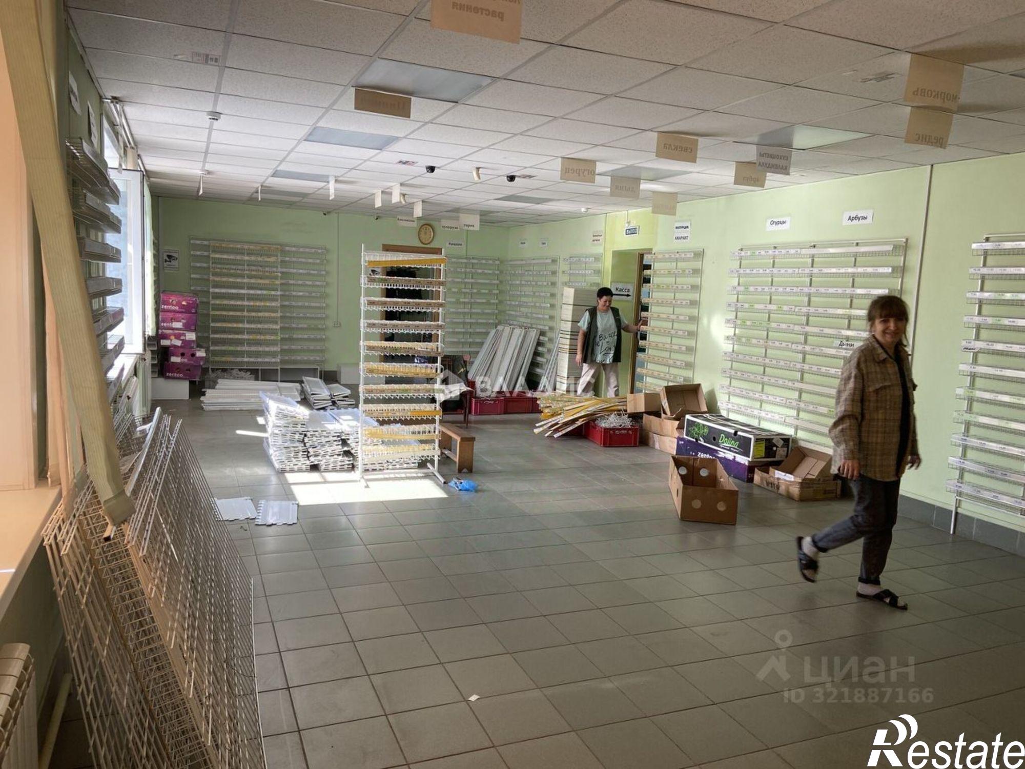 Сдать торговое помещение за 28 308 рублей на ул Революции, 106