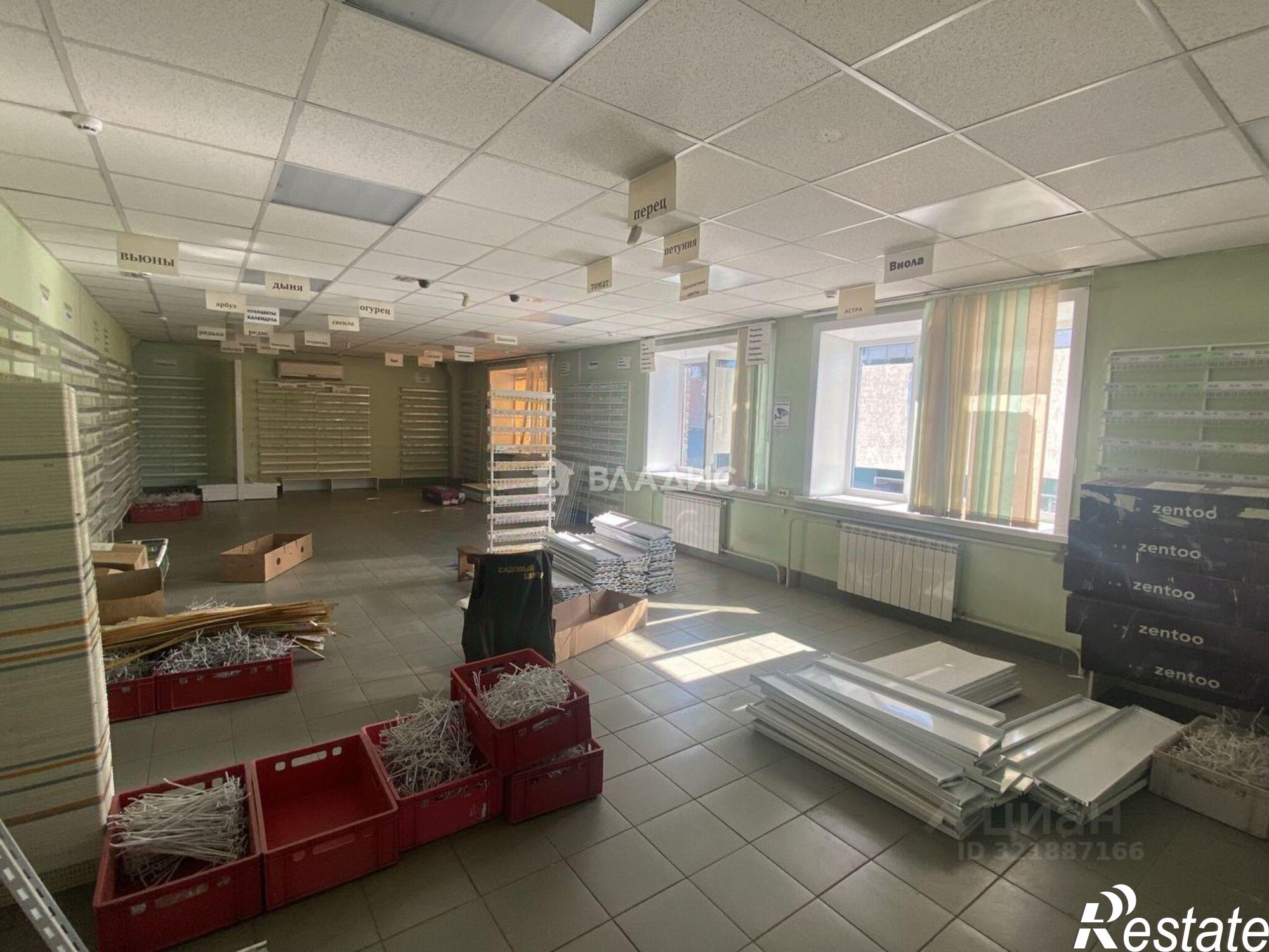 Сдать торговое помещение за 28 308 рублей на ул Революции, 106