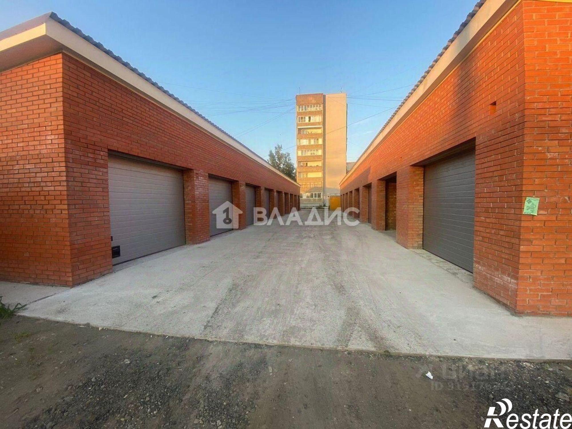 Купить гараж, место в паркинге за 1 450 010 рублей на ул Декабристов, 14