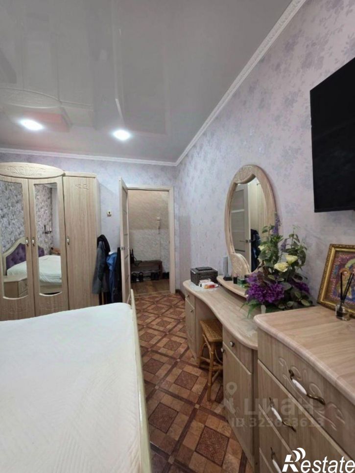 3-комн квартира ул Ильи Репина, 11/1,  д. 11/1