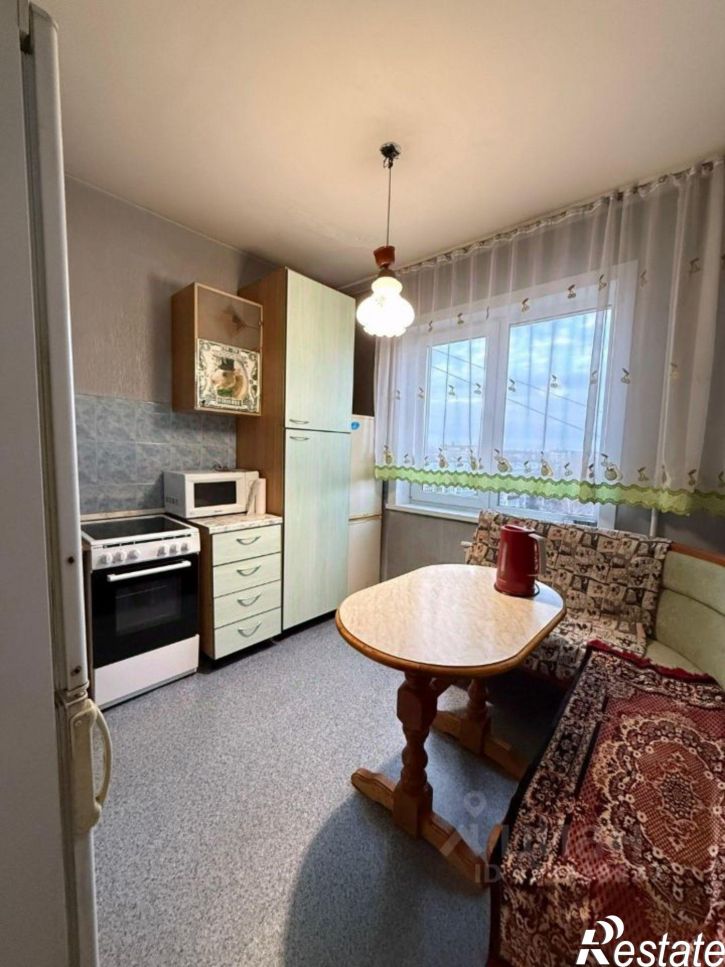 3-комн квартира улица Воинов-Интернационалистов, 73,  д. 73