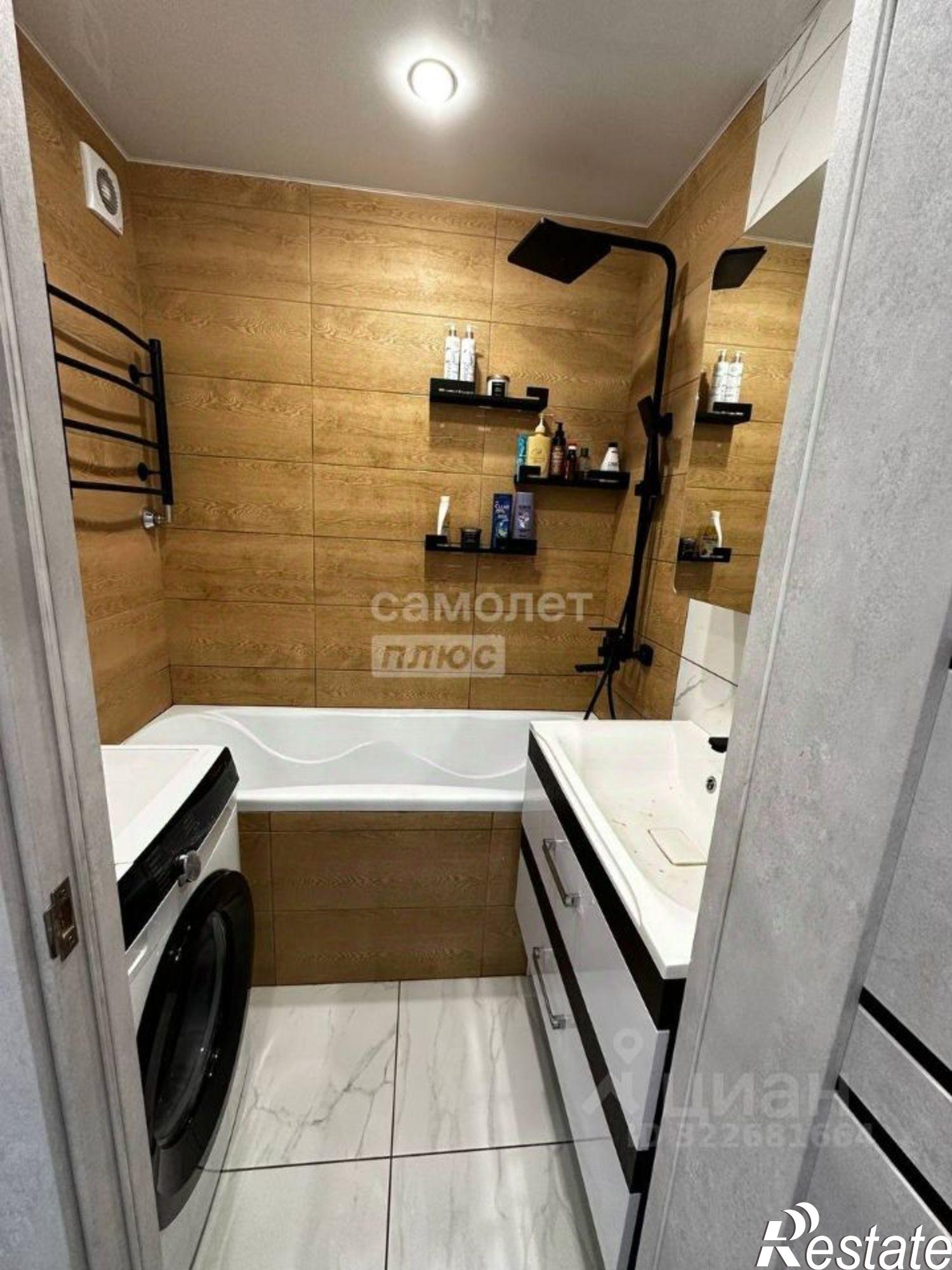 Купить квартиру за 10 000 000 рублей на Советская улица, 214