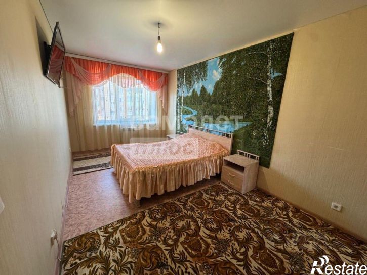 3-комн квартира улица Александра Матросова, 31,  д. 31