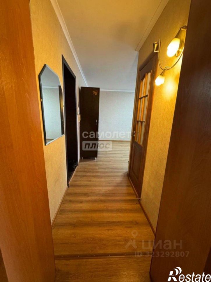 2-комн квартира улица Петра Мерлина, 14,  д. 14