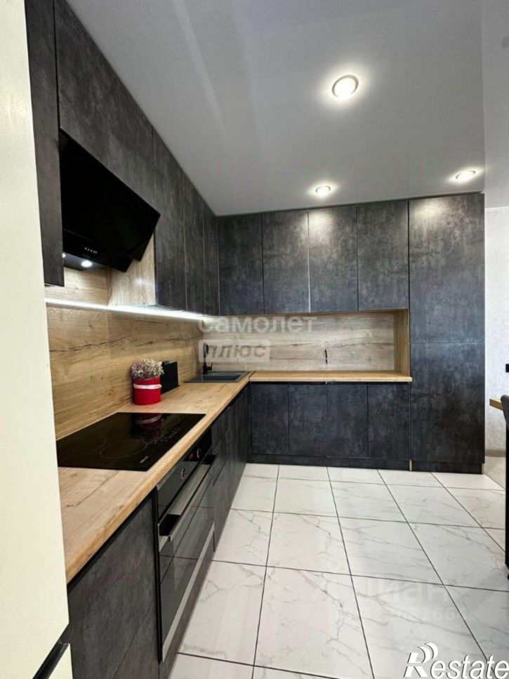 3-комн квартира Советская улица, 214,  д. 214