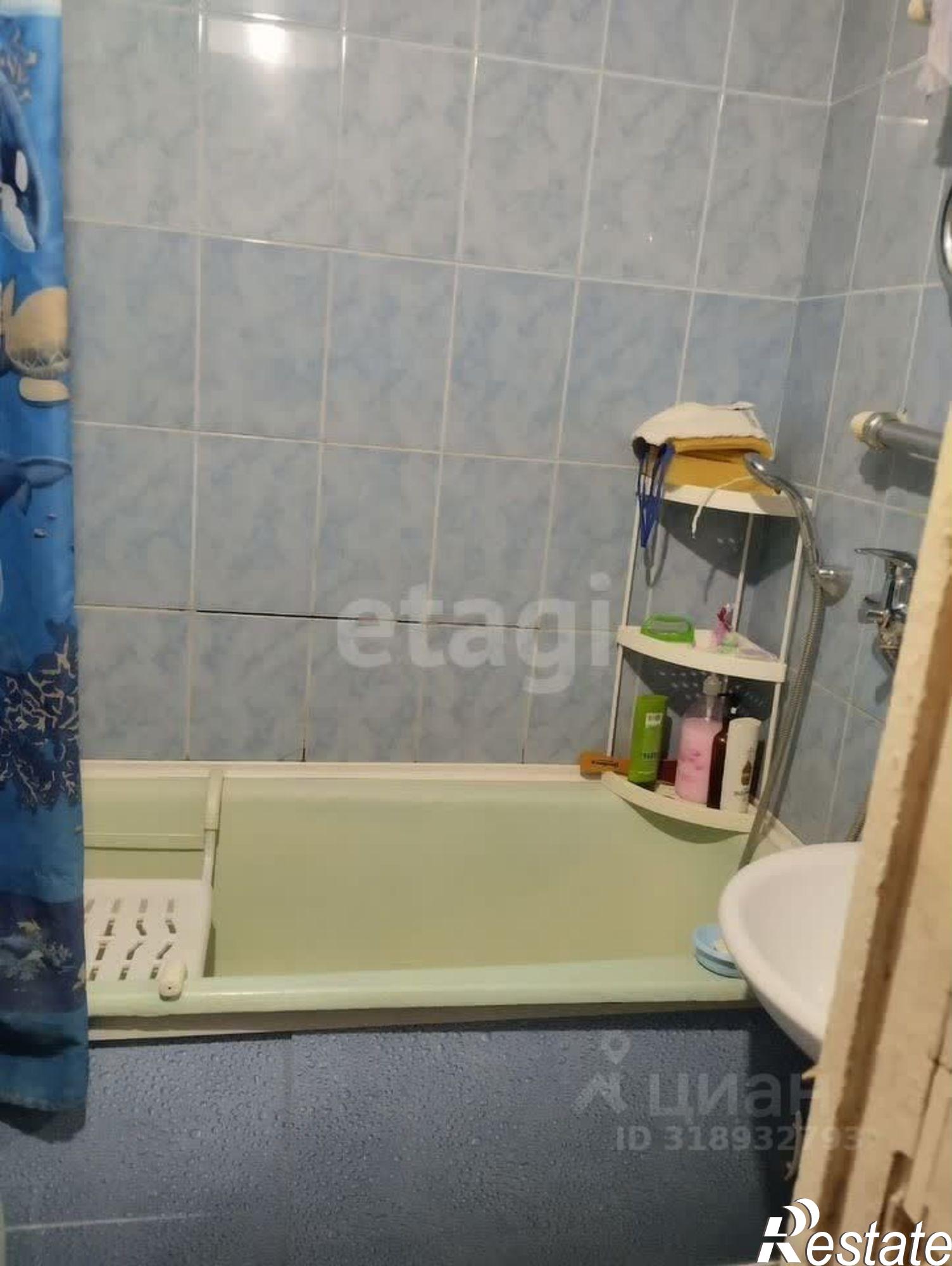 Купить квартиру за 4 450 000 рублей на улица Владимира Короленко, 24