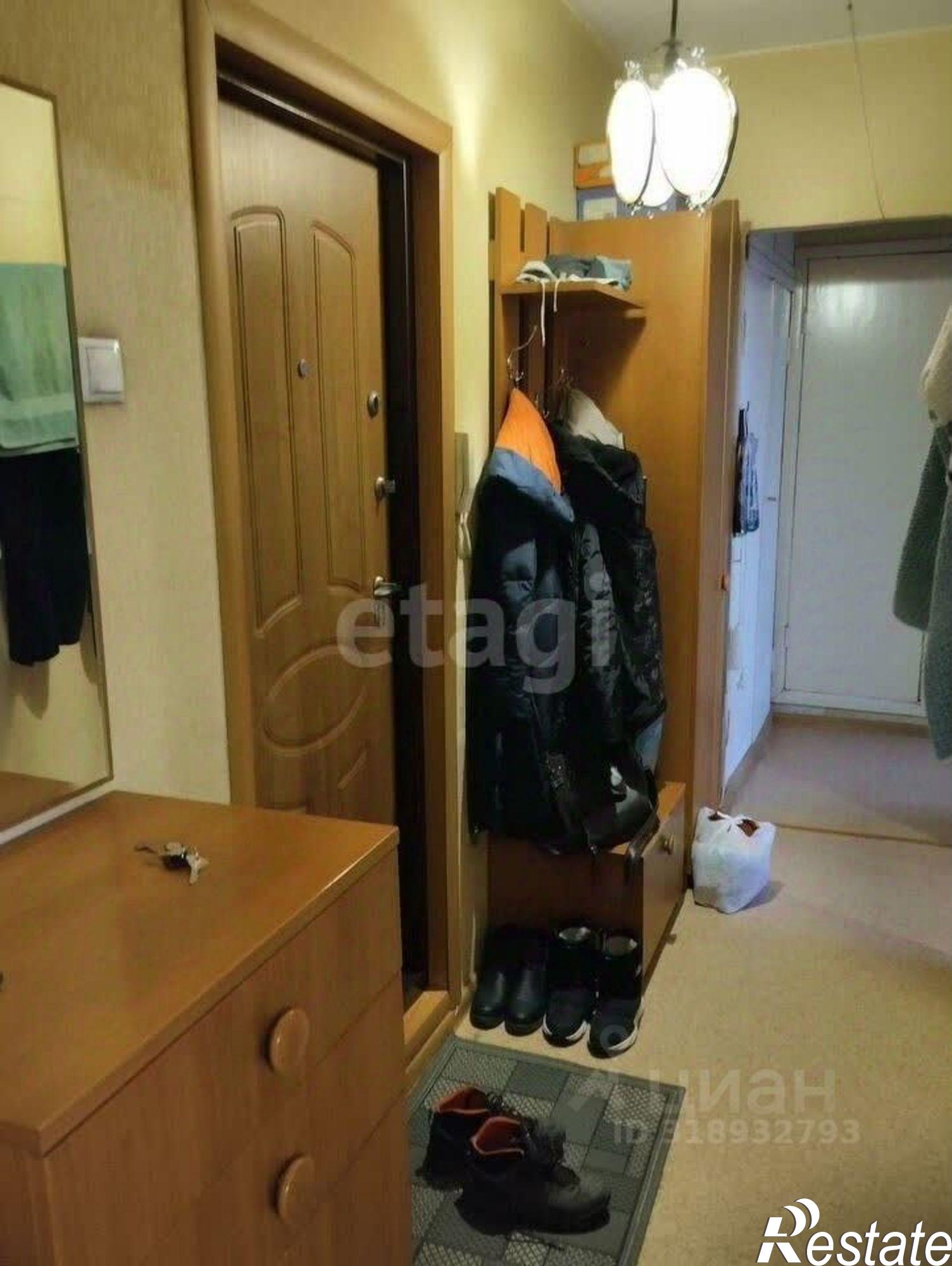 Купить квартиру за 4 450 000 рублей на улица Владимира Короленко, 24