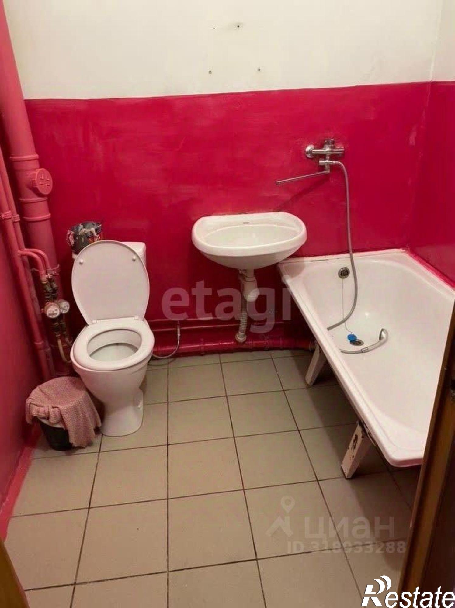 Купить квартиру за 6 000 000 рублей на Стахановская улица, 2/4