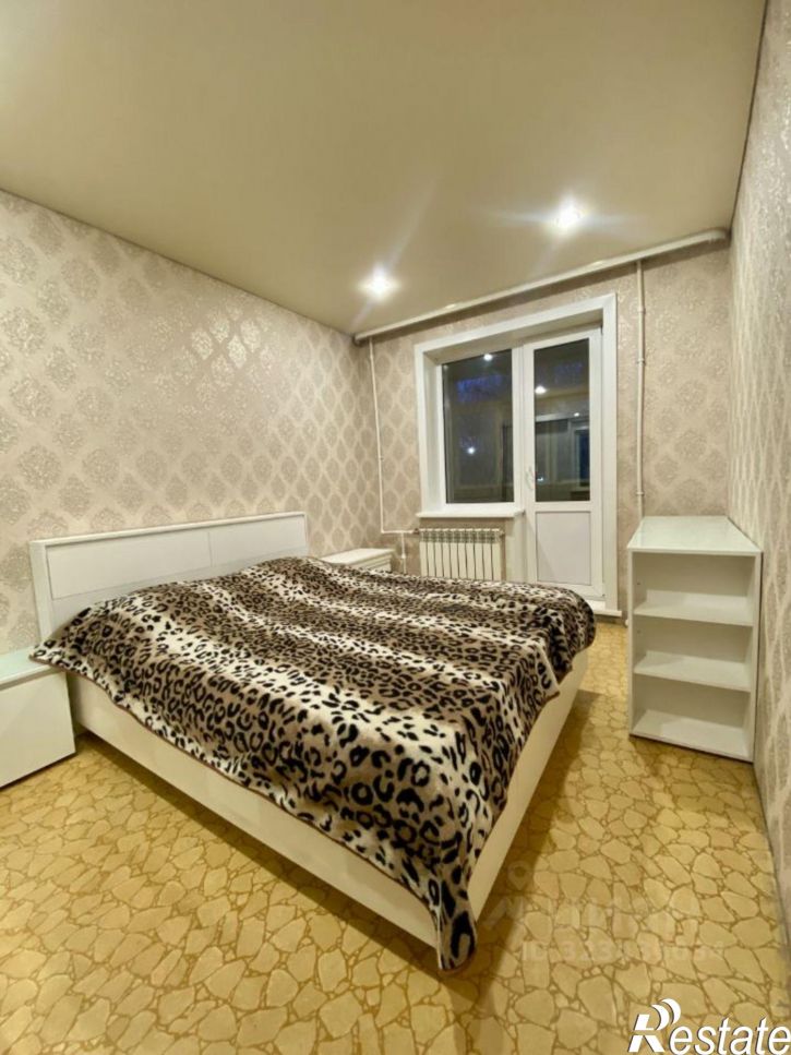 3-комн квартира Бийск, улица Челюскинцев, 3