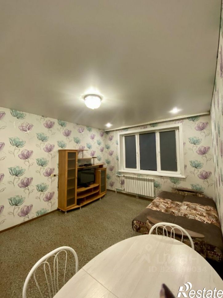 3-комн квартира Бийск, улица Челюскинцев, 3