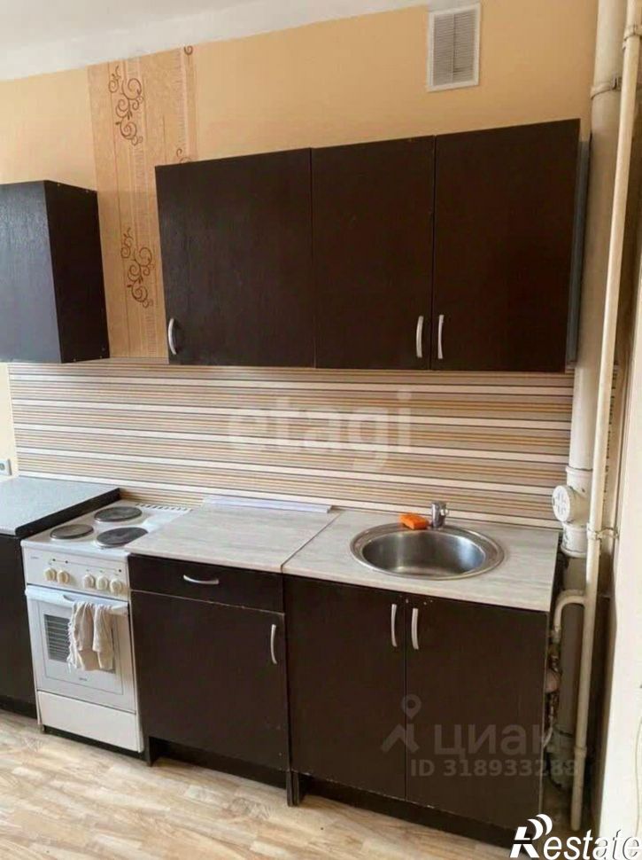 2-комн квартира Стахановская улица, 2/4,  д. 2/4