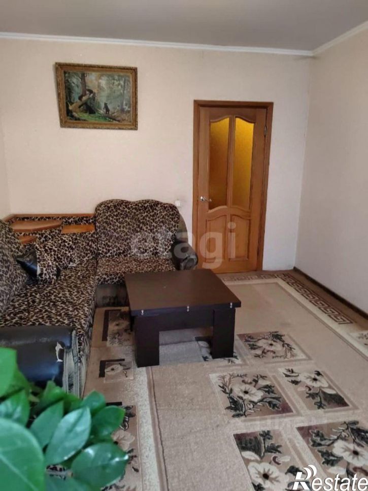 3-комн квартира улица Михаила Кутузова, 9,  д. 9