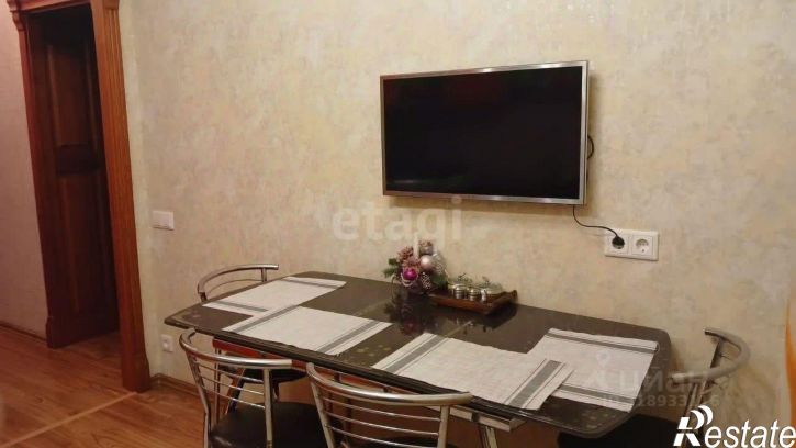 3-комн квартира улица Александра Матросова, 67,  д. 67