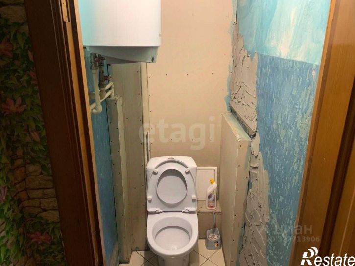 2-комн квартира улица Вали Максимовой, 56,  д. 56