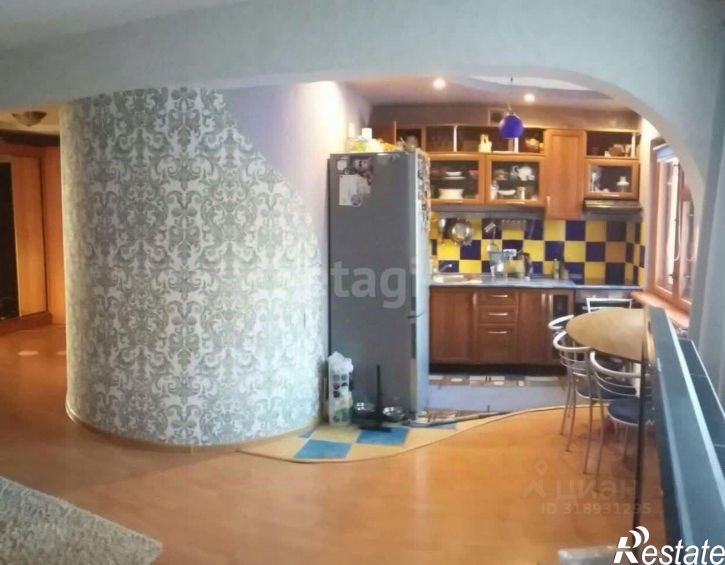 3-комн квартира улица Петра Мерлина, 4,  д. 4