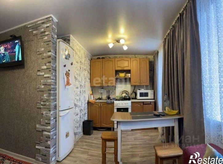 3-комн квартира улица 1-й Военный городок, 157,  д. 157