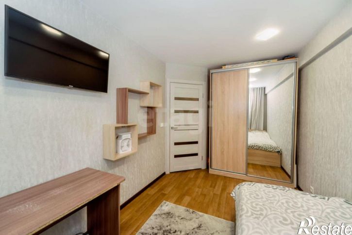 3-комн квартира улица Александра Радищева, 18,  д. 18