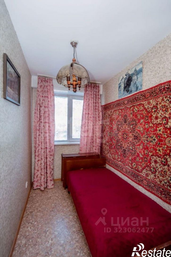 3-комн квартира улица Михаила Митрофанова, 2,  д. 2