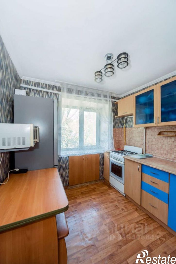 2-комн квартира улица Декабристов, 33,  д. 33
