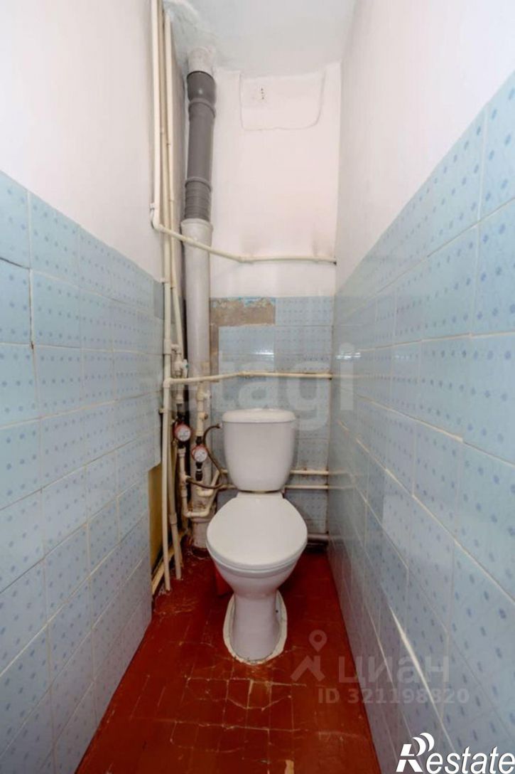 2-комн квартира улица Петра Мерлина, 2,  д. 2