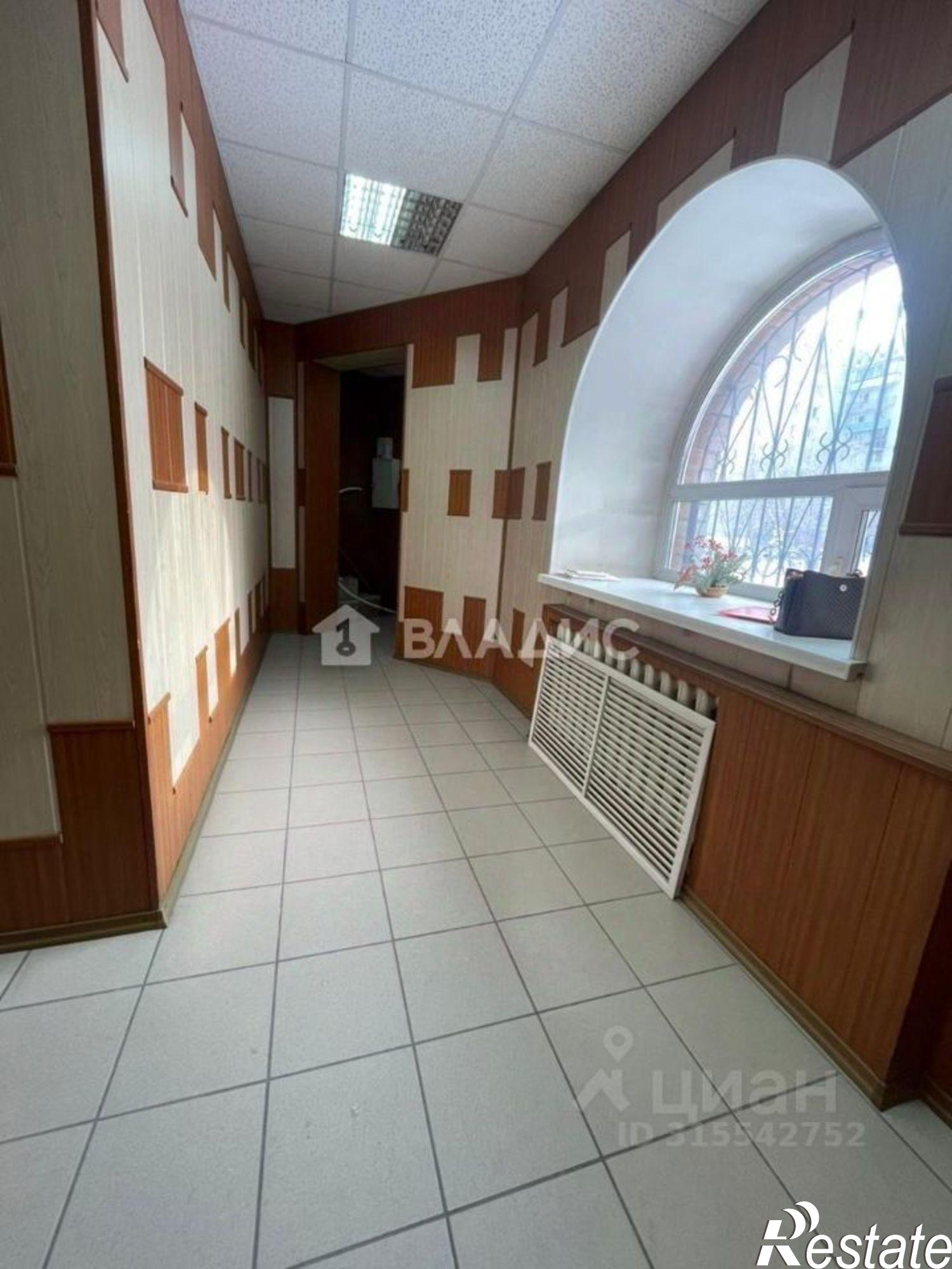 Сдать офис, помещение под офис за 700 рублей на улица Декабристов, 10