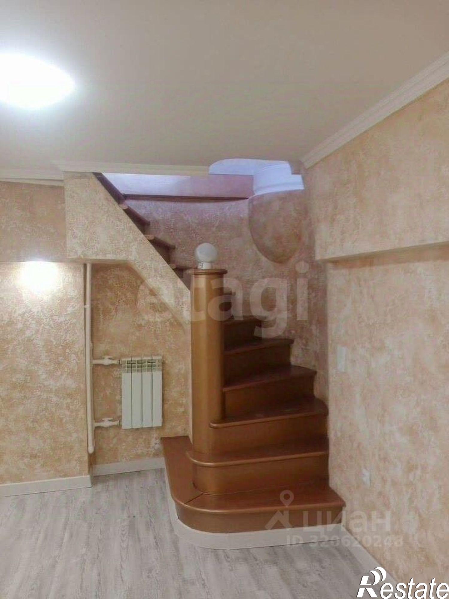 Купить квартиру за 13 000 000 рублей на Стахановская улица, 5