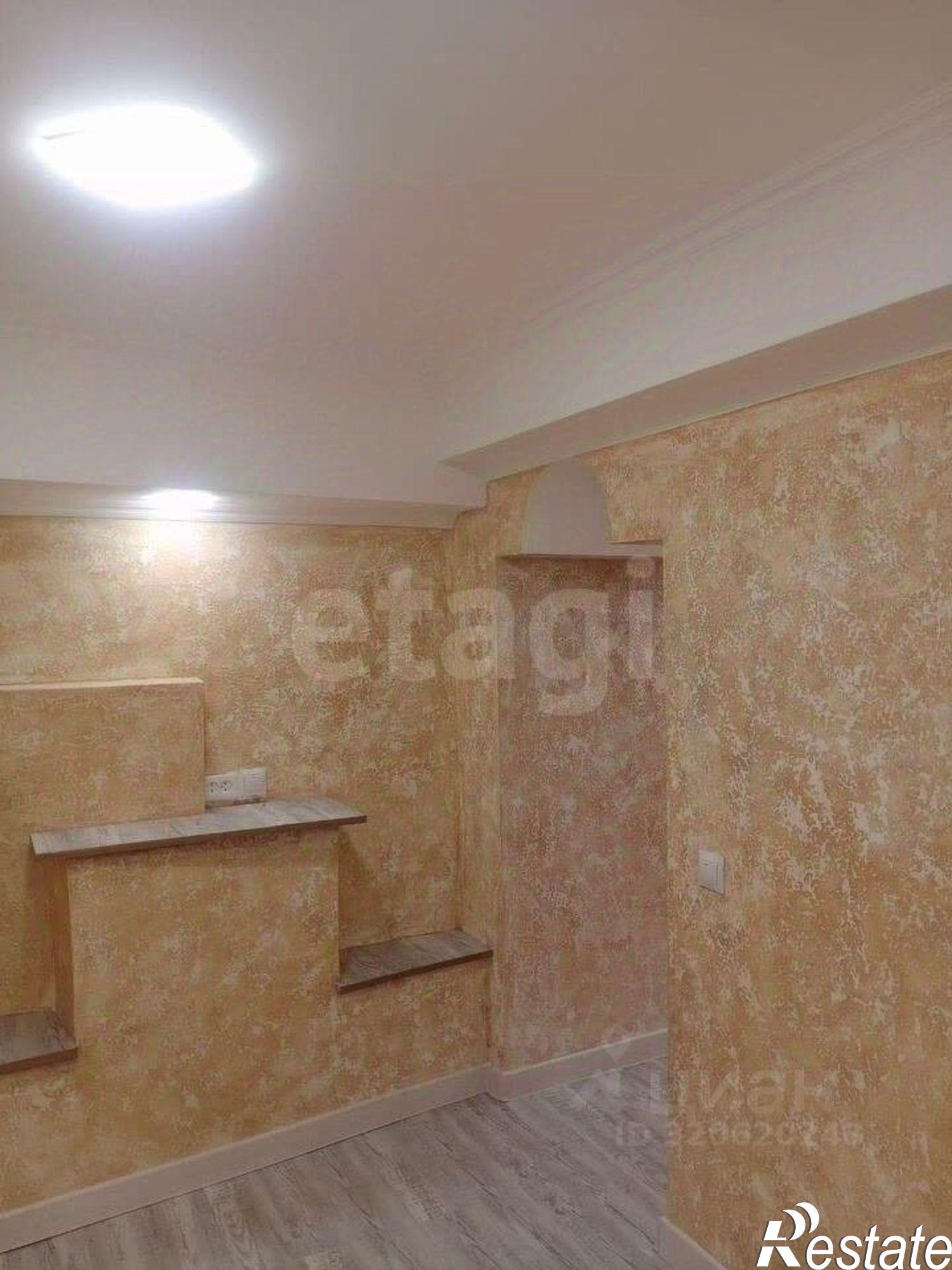 Купить квартиру за 13 000 000 рублей на Стахановская улица, 5