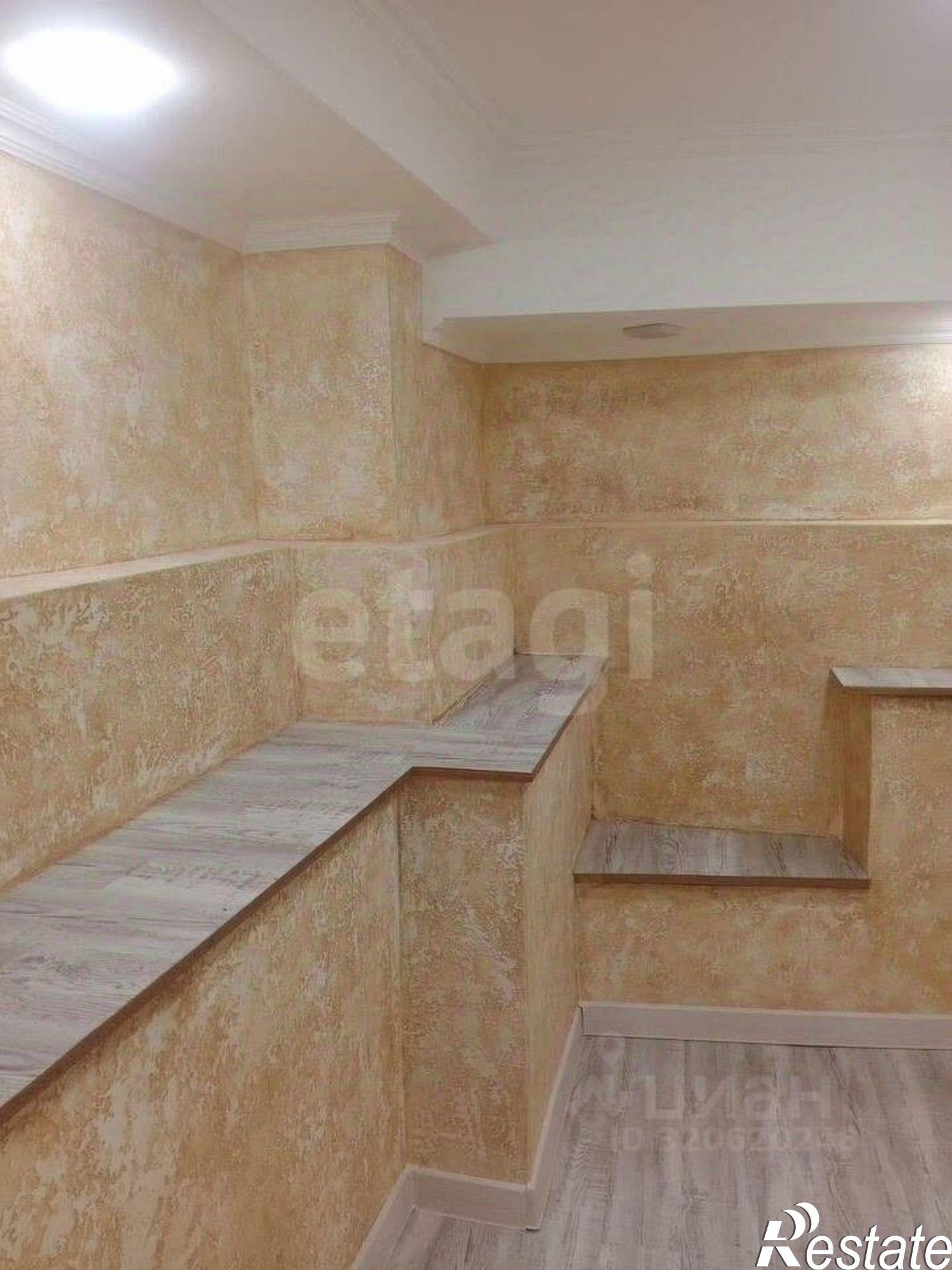 Купить квартиру за 13 000 000 рублей на Стахановская улица, 5