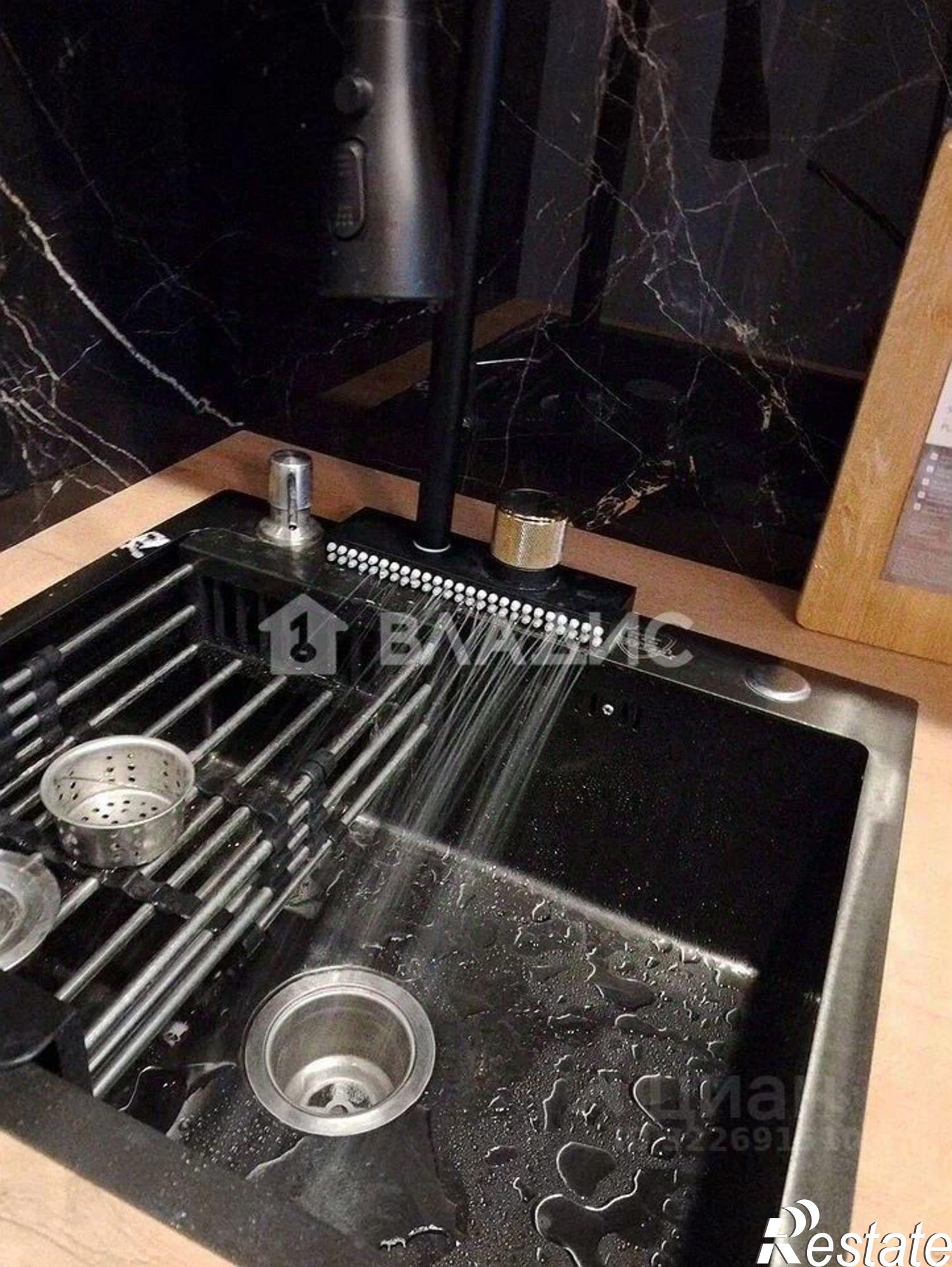 Купить квартиру за 6 399 000 рублей на Стахановская улица, 2/1