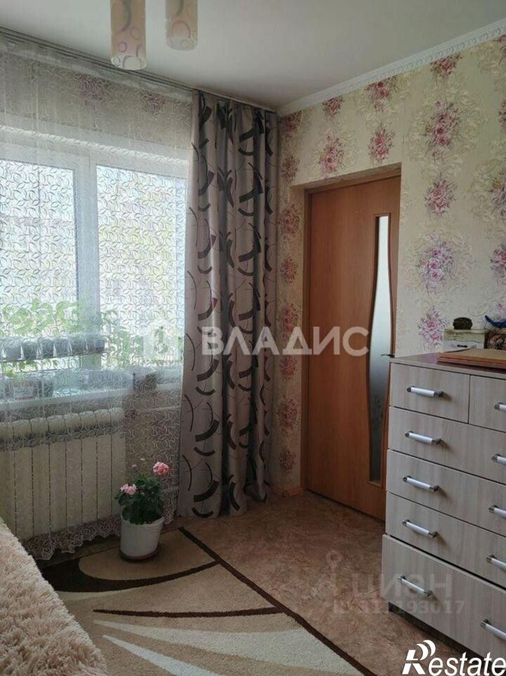 3-комн квартира улица Виктора Петрова, 2,  д. 2