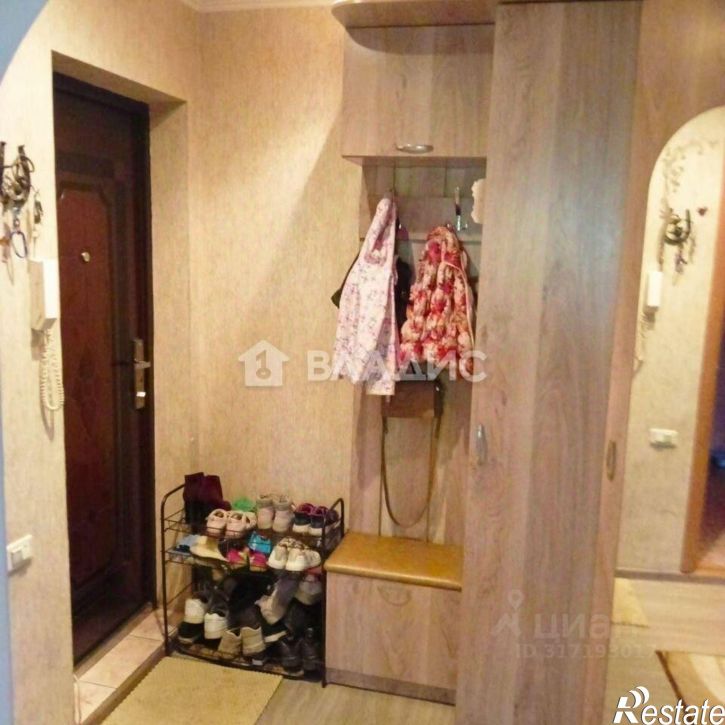 3-комн квартира улица Виктора Петрова, 2,  д. 2