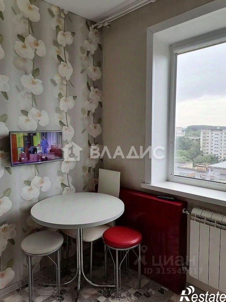 2-комн квартира улица Михаила Кутузова, 11/2,  д. 11/2