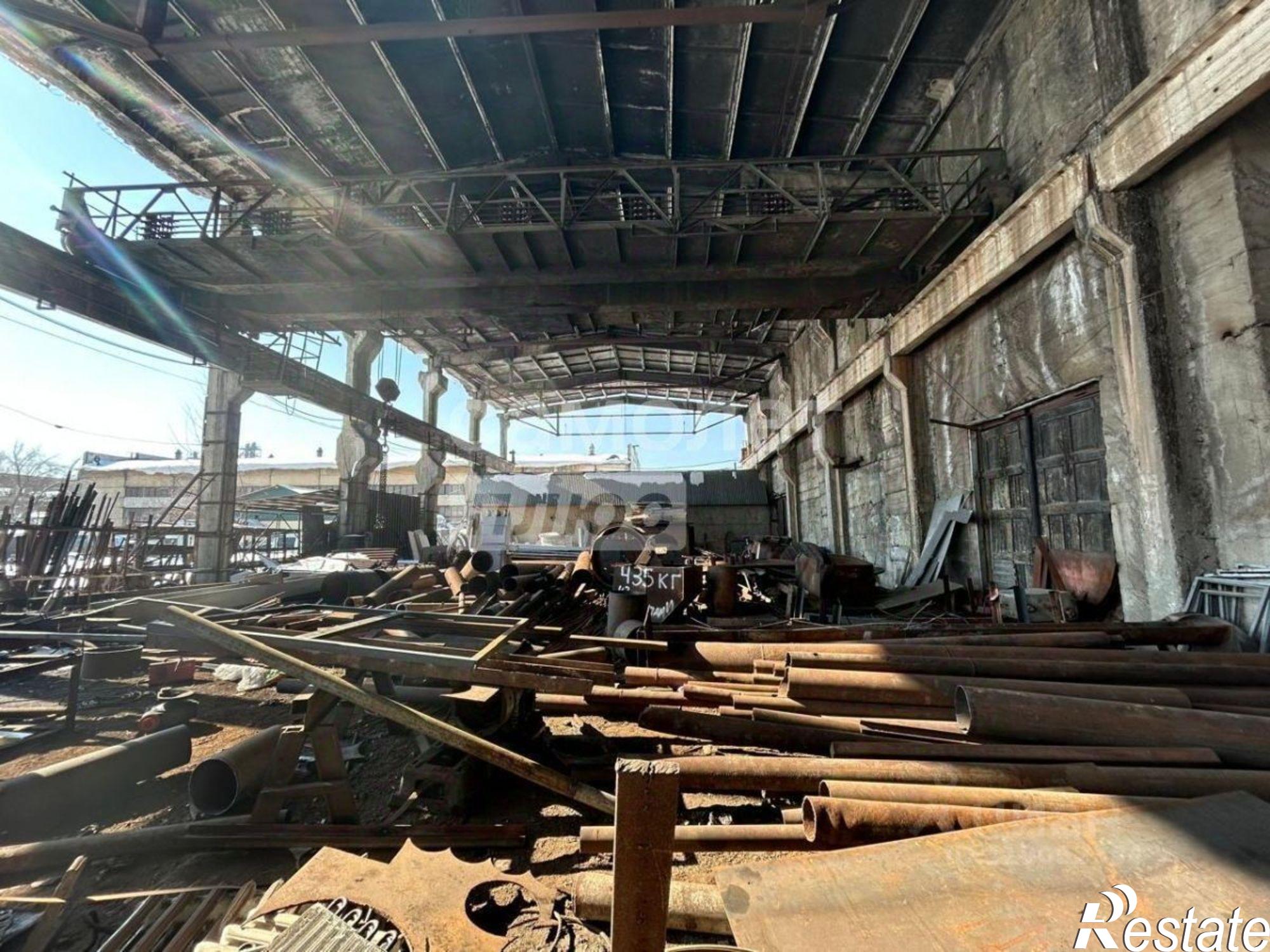 Купить помещение свободного назначения за 113 832 000 рублей на Социалистическая улица, 17/3