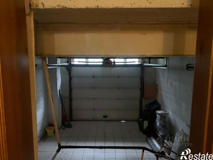 2-комн квартира улица Вали Максимовой, 56,  д. 56