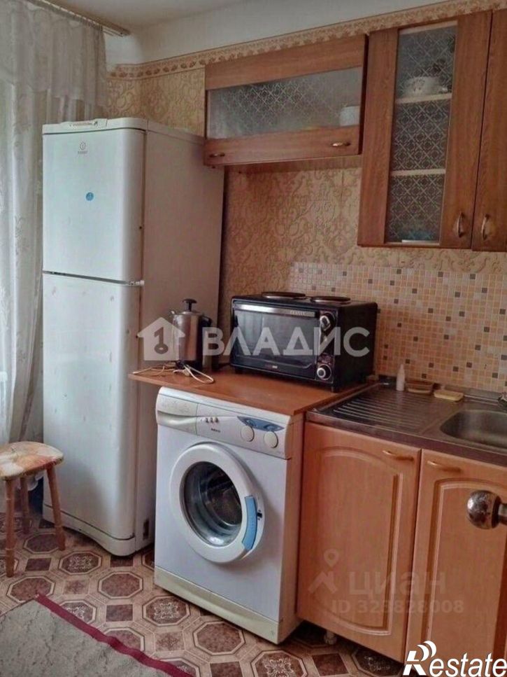 Комната улица Михаила Кутузова, 21,  д. 21