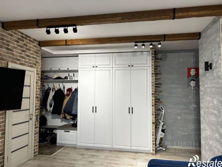 3-комн квартира ул Емельяна Пугачева, 13,  д. 13