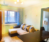 3-комн, 58кв м, этаж 4/5 площадь 9 Января, 4/1