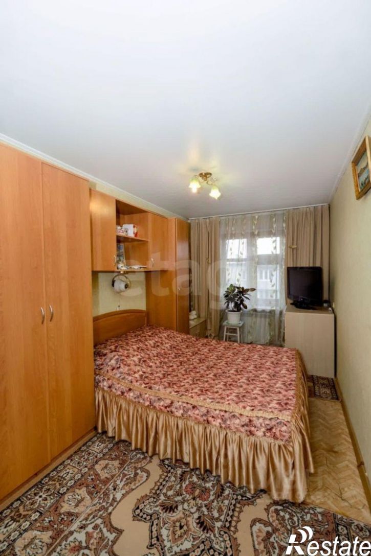 3-комн квартира улица Революции, 99,  д. 99