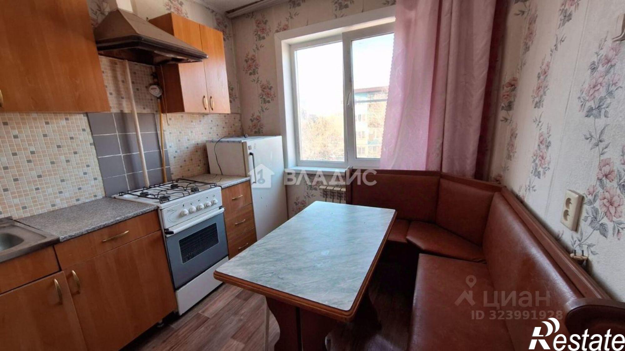 Сдать квартиру за 19 000 рублей на улица Петра Мерлина, 15