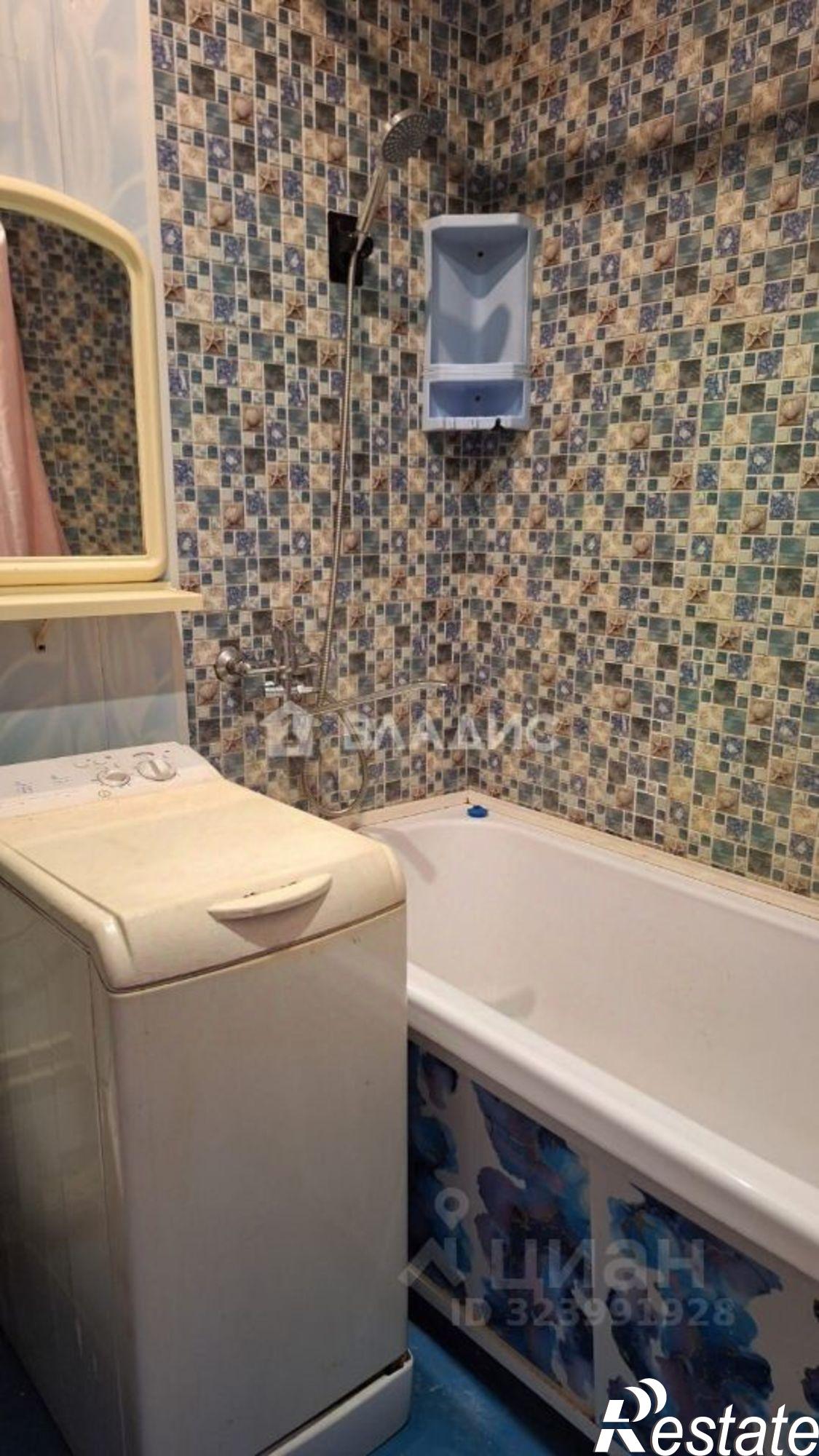 Сдать квартиру за 19 000 рублей на улица Петра Мерлина, 15