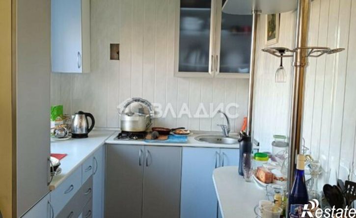 3-комн квартира ул Петра Мерлина, 25/2,  д. 25/2