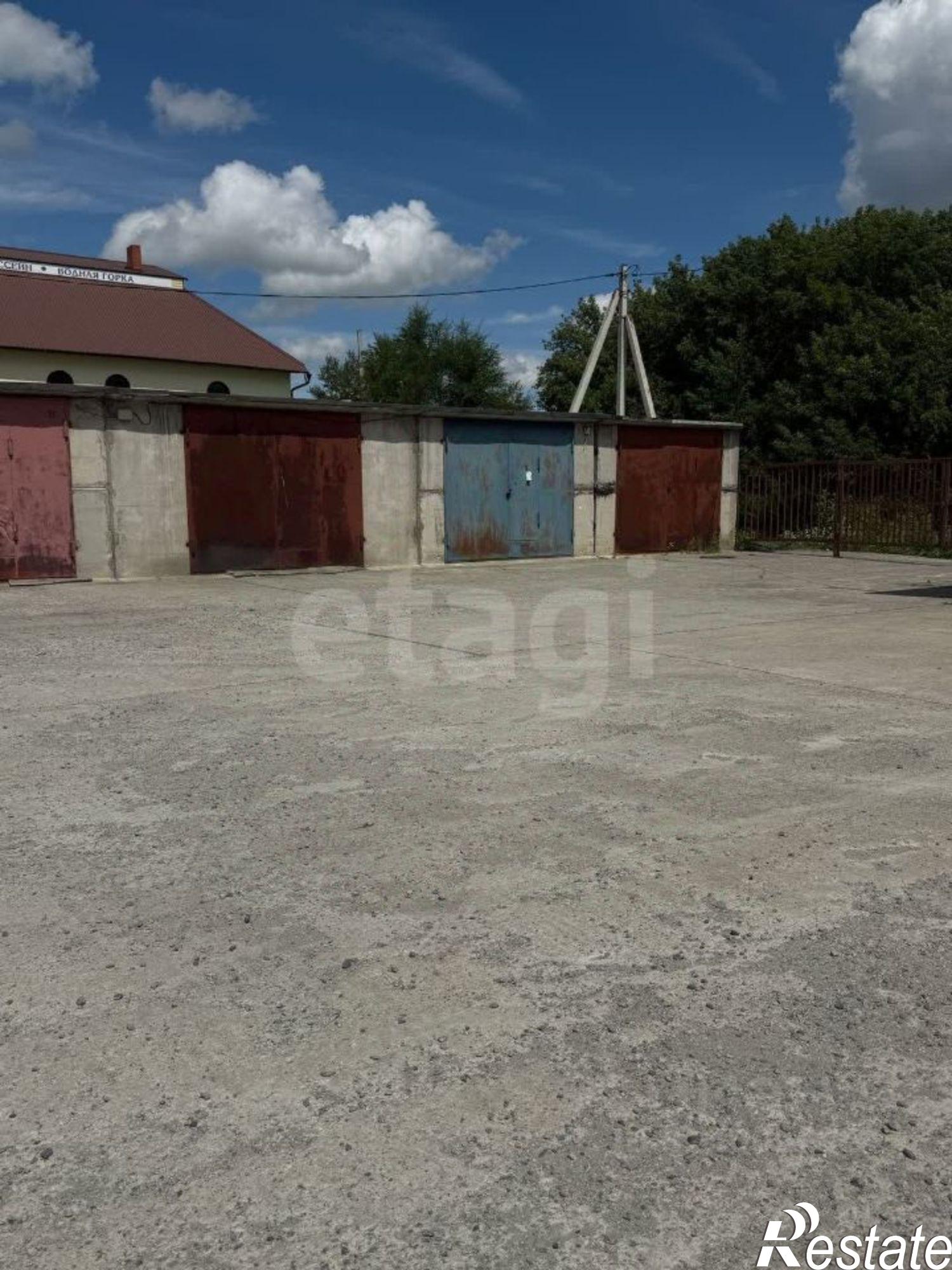 Купить гараж, место в паркинге за 780 024 рублей на улица Вали Максимовой