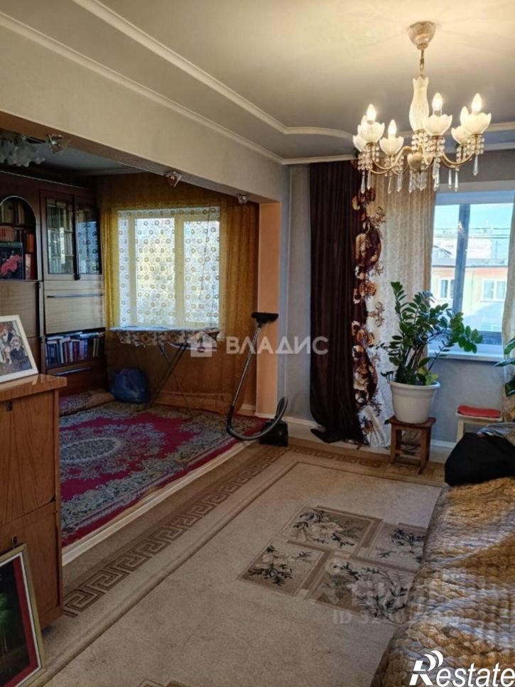 3-комн квартира ул Петра Мерлина, 25/2,  д. 25/2