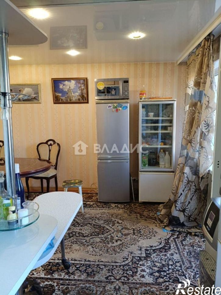 3-комн квартира ул Петра Мерлина, 25/2,  д. 25/2