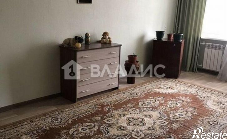 3-комн квартира улица Петра Мерлина, 25,  д. 25
